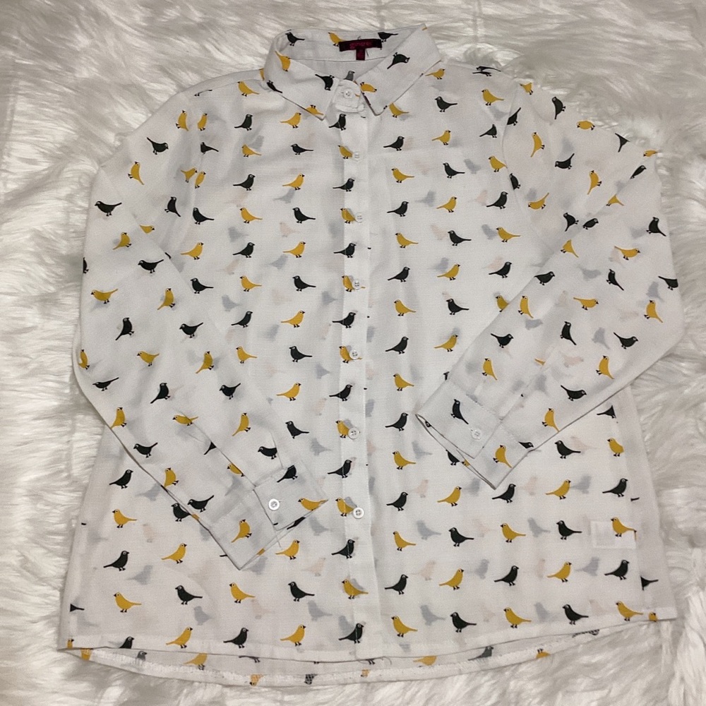 Ginger Women’s White with Yellow Black Birds Print Button Down Collared Shirt